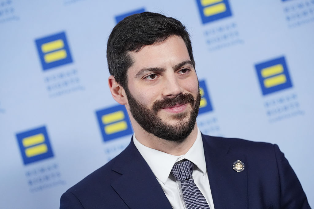 شركات الذكاء الاصطناعي تضخ ملايين الدولارات لعرقلة المسيرة السياسية لمسؤول تقني سابق