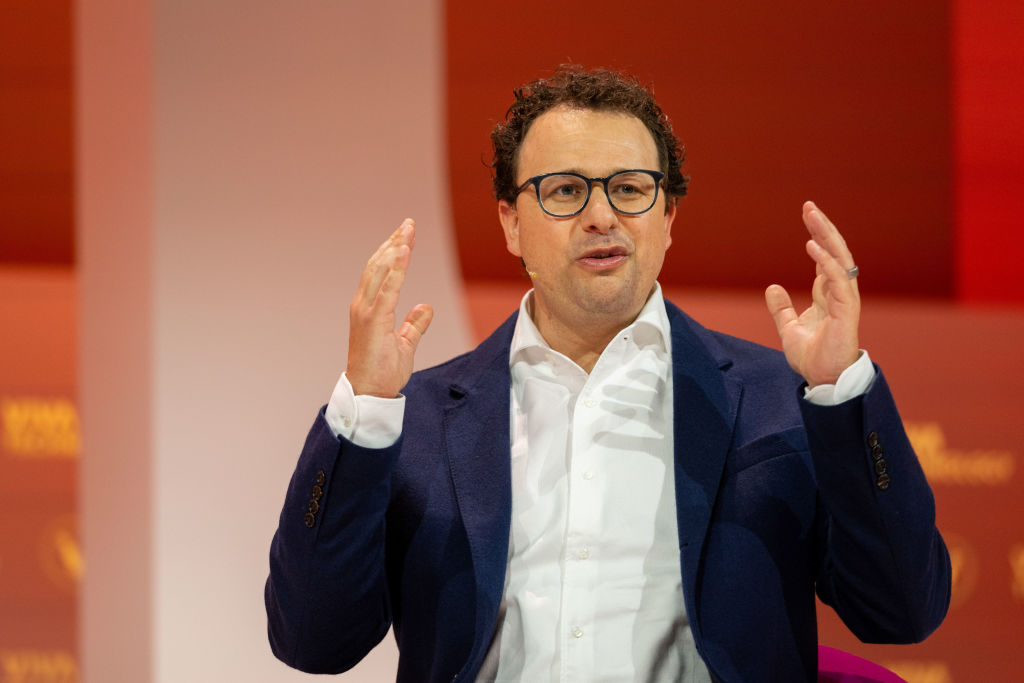 “أنثروبيك” تنتصر قضائياً على إدارة ترمب في نزاع “وزارة الدفاع”